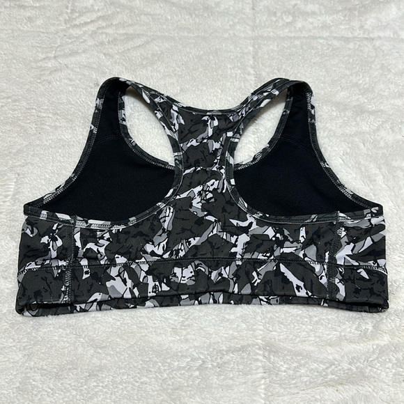 Nike | size small | sports bra - Picture 4 of 4